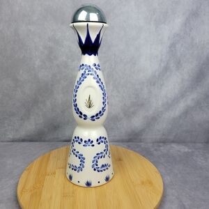 Clase Azul Tequilla Reposado Empty Ceramic Decanter 15" (750ml)